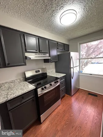 $2,200 | 224 Deervalley Drive, Frederick, MD 21702