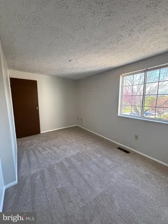 $2,200 | 224 Deervalley Drive, Frederick, MD 21702