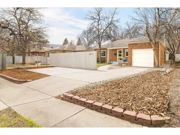 $950,000 | 3217 Broadway, Boulder, CO 80304