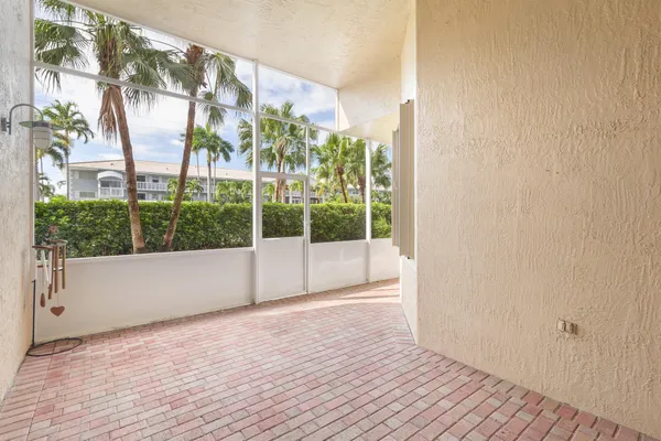 $3,800 | 248 Palm Circle, Atlantis, FL 33462