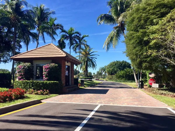 $3,800 | 248 Palm Circle, Atlantis, FL 33462