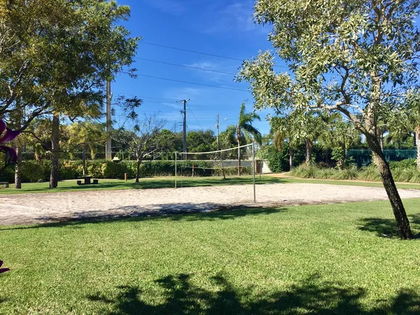 $3,800 | 248 Palm Circle, Atlantis, FL 33462