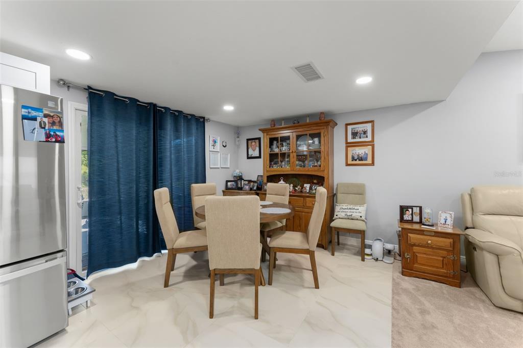 16838 Old Highway 50 East Clermont, FL 34711 - Photo 6 of 51 a view of a livingroom with furniture