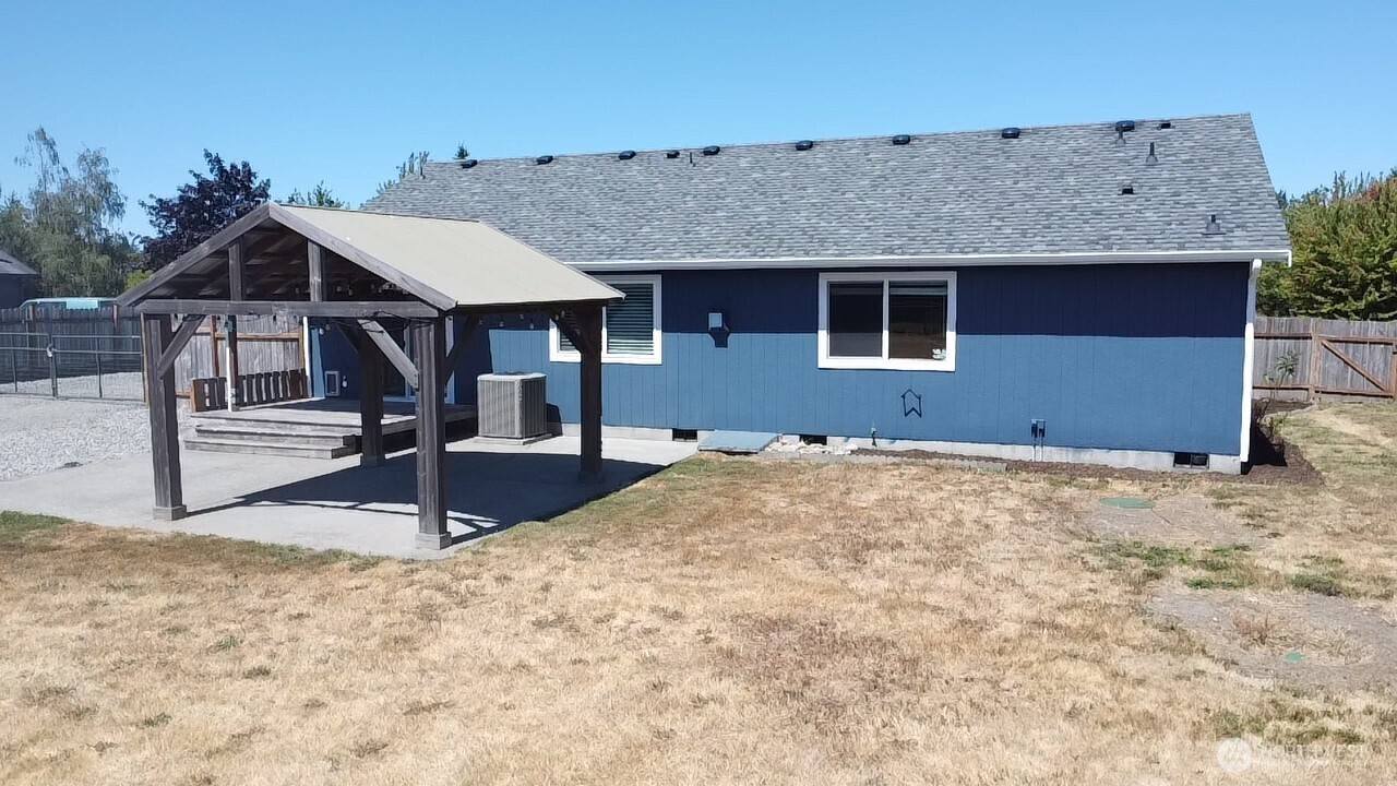 8603 194th Avenue Southwest Rochester, WA 98579 - Photo 31 of 32 a house view with a outdoor space