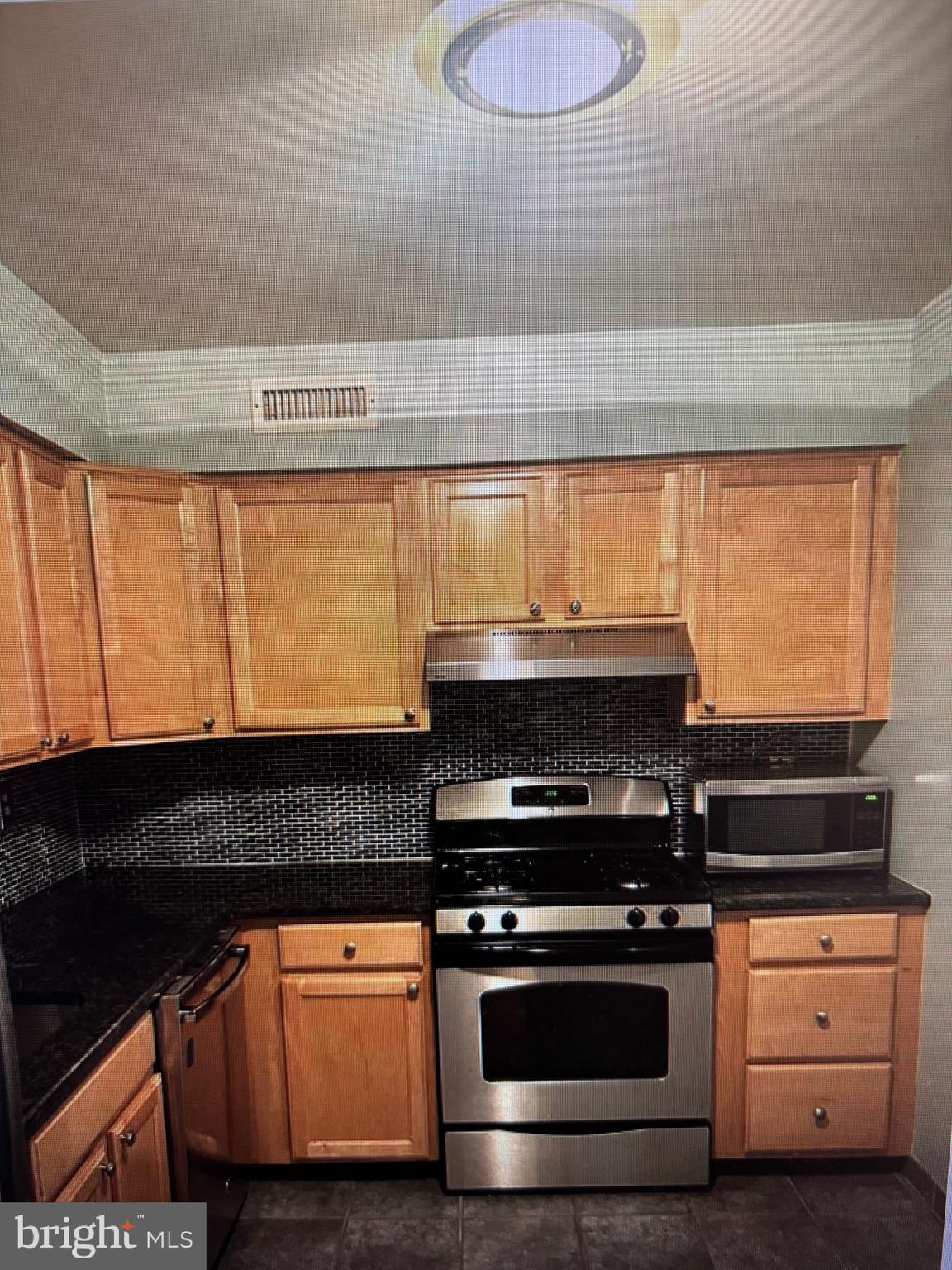 50301 Delaire Landing Road, Unit 301 Philadelphia, PA 19114 - Photo 2 of 7