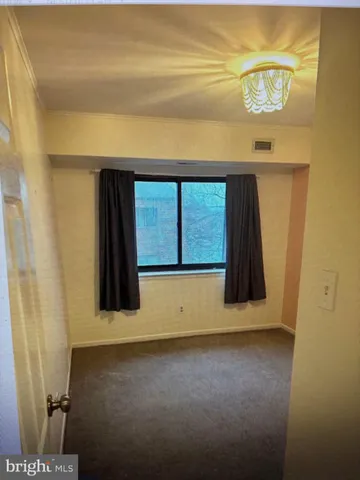 $1,800 | 50301 Delaire Landing Road, Unit 301, Philadelphia, PA 19114