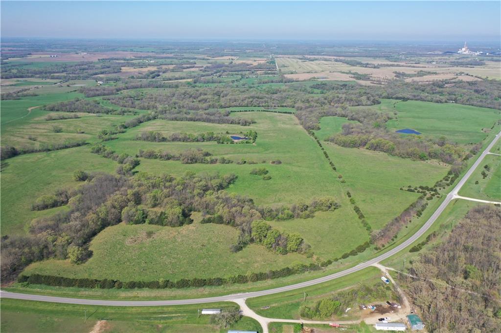 Co Road Huntsville, MO 65259 - Photo 2 of 19