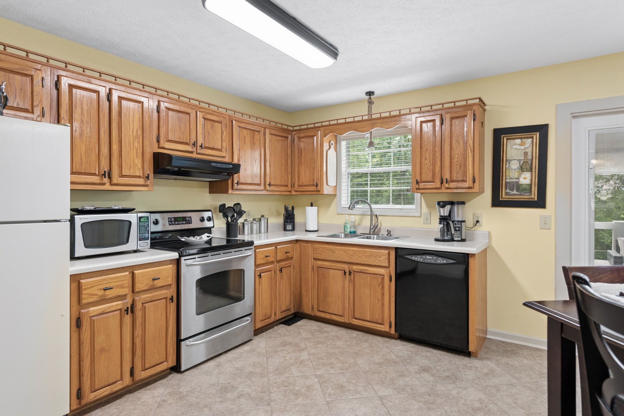 809 Hillside Drive Springfield, TN 37172 - Photo 10 of 37 Gallery Image 10