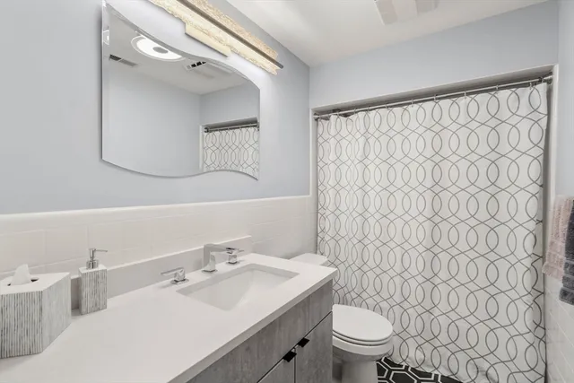 $1,988,000 | 41 Juniper Lane, Newton, MA 02459