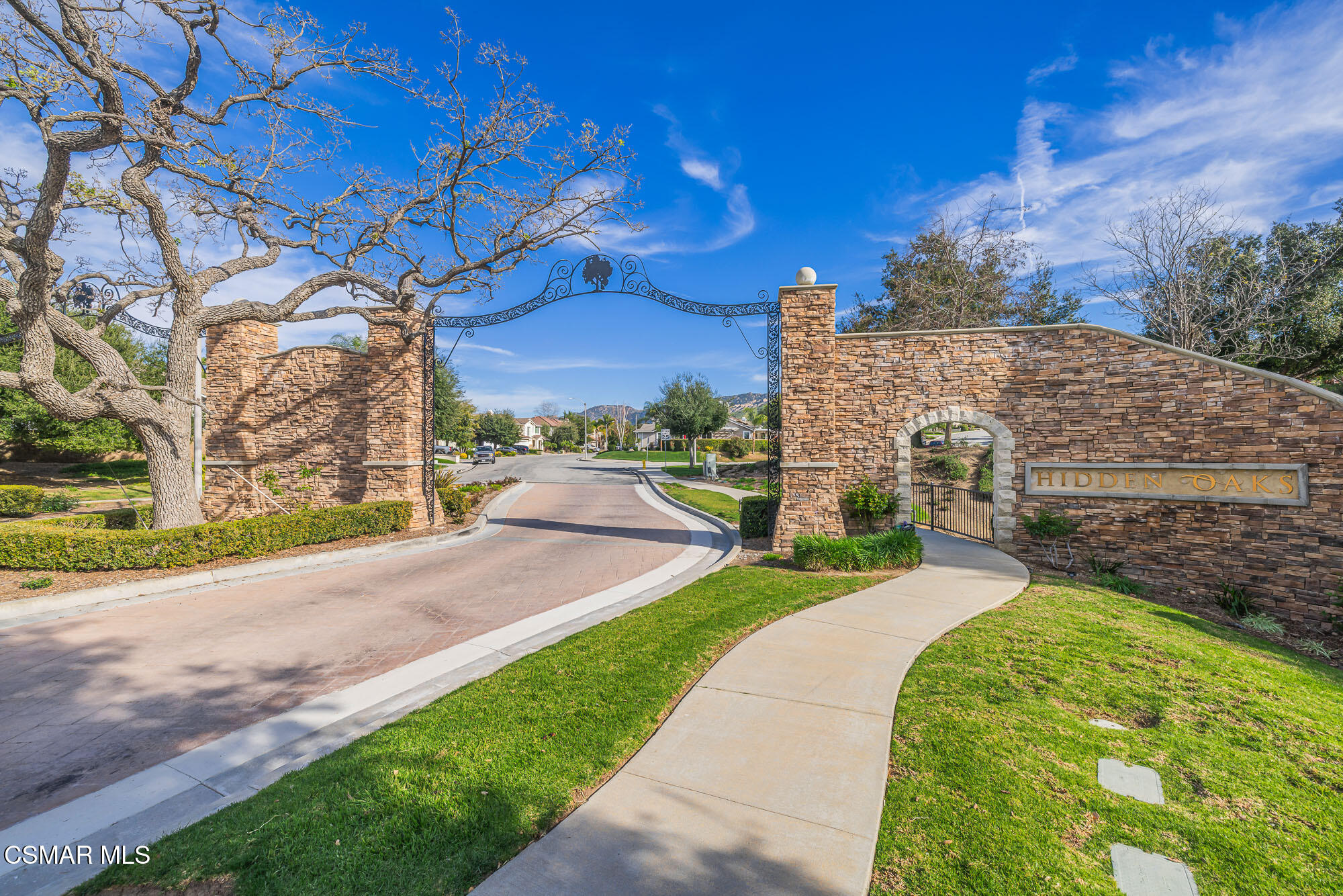 5353 Willow Oak Street Simi Valley, CA 93063 - Photo 52 of 52 a view of a street with a building in the background