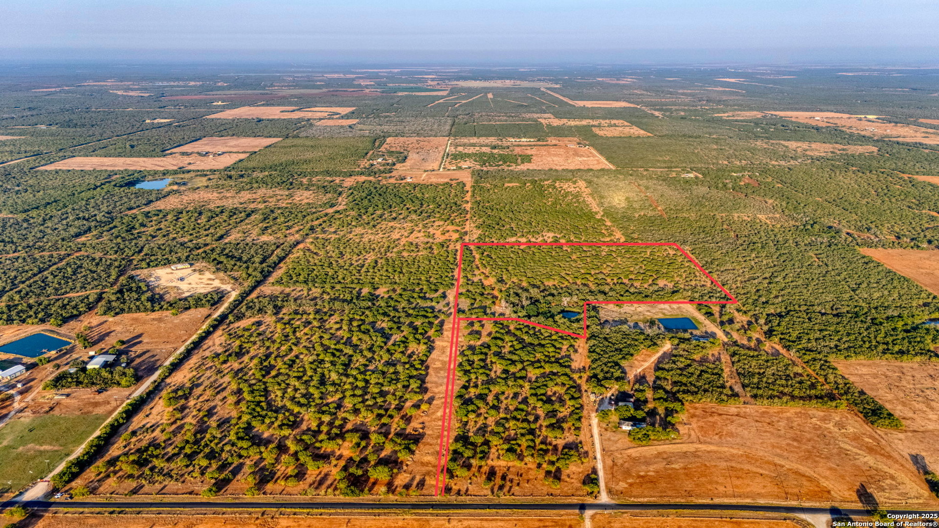 1 Cr 331 E Jourdanton, TX 78026 - Photo 2 of 13