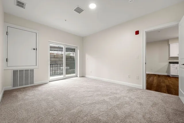 $319,000 | 10 Franklin Avenue, Unit 104, Revere, MA 02151