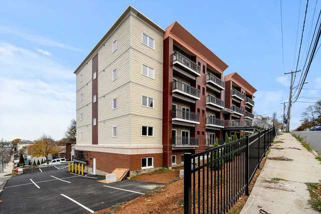$319,000 | 10 Franklin Avenue, Unit 104, Revere, MA 02151