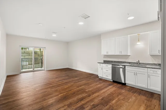 $319,000 | 10 Franklin Avenue, Unit 104, Revere, MA 02151