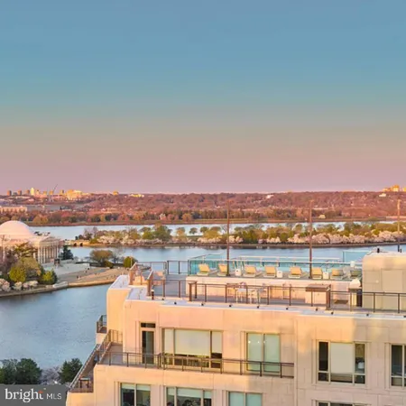 $8,439 | 1331 Maryland Avenue Southwest, Unit 1002, Washington, DC 20024