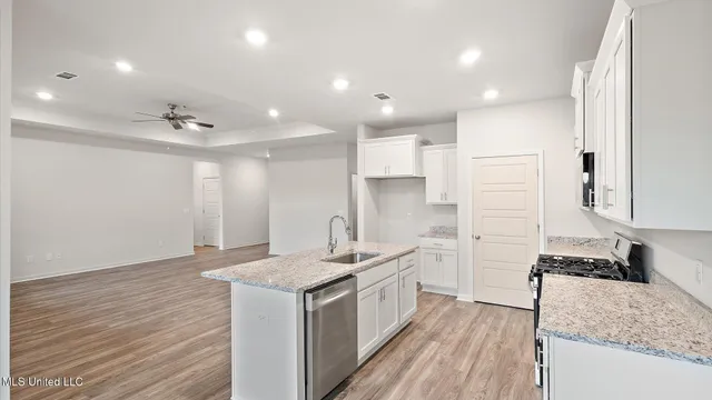 $314,900 | 418 Piney Drive, Pearl, MS 39208