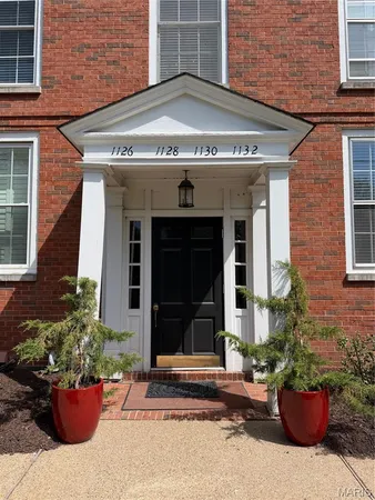 $2,600 | 1130 South Mason Road, St. Louis, MO 63131