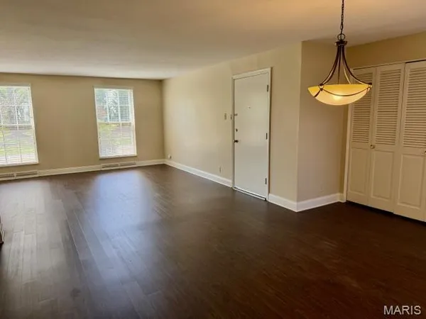 $2,650 | 1130 South Mason Road, St. Louis, MO 63131