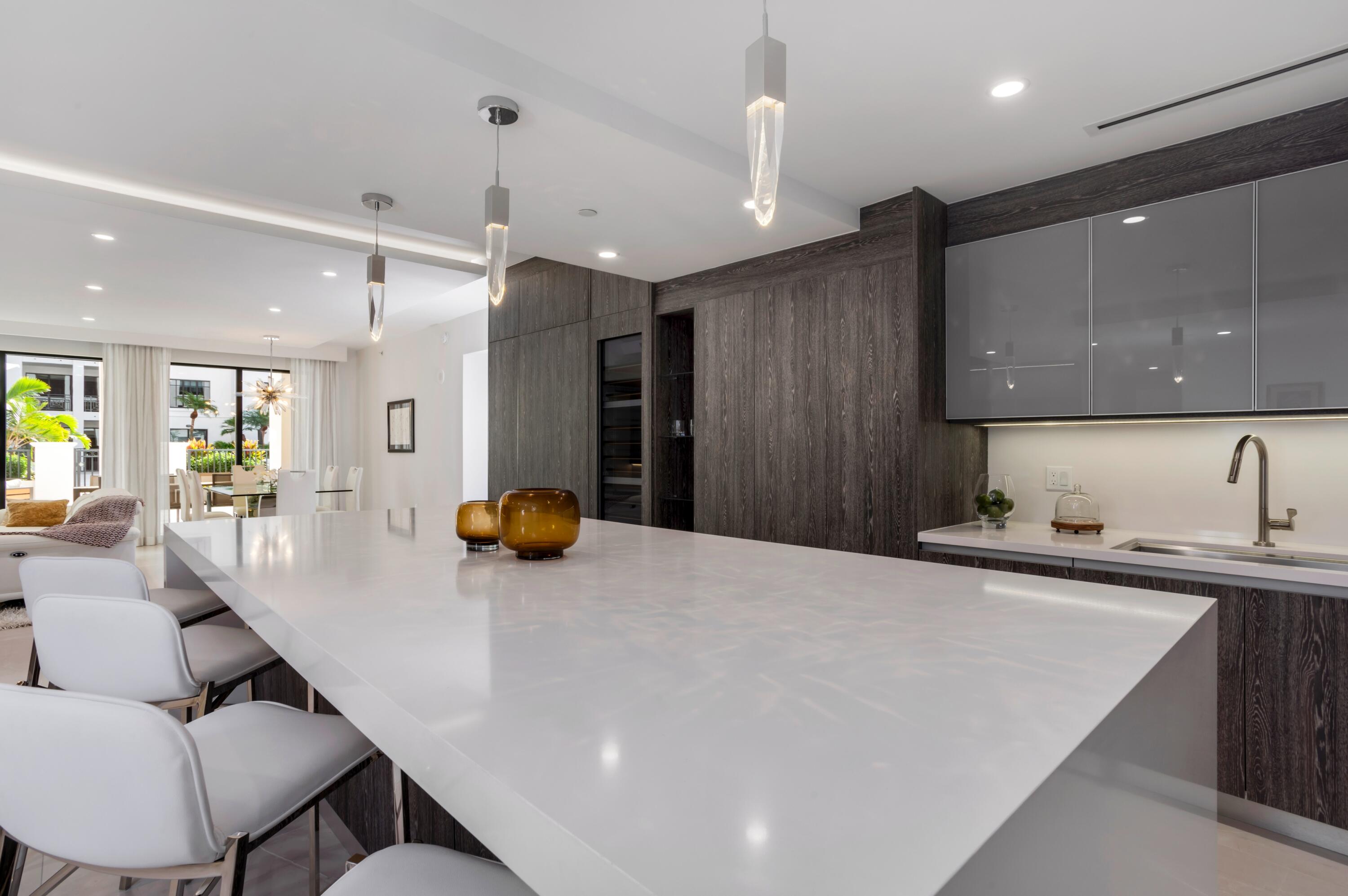 200 East Palmetto Park Road, Unit 409 Boca Raton, FL 33432 - Photo 12 of 29 KITCHEN