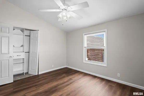 $220,000 | 811 Finley Street, Jacksonville, IL 62650