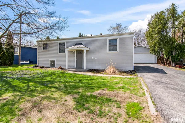 $220,000 | 811 Finley Street, Jacksonville, IL 62650