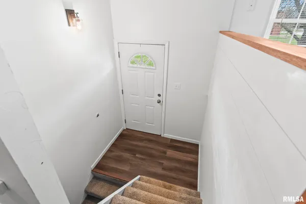 $220,000 | 811 Finley Street, Jacksonville, IL 62650