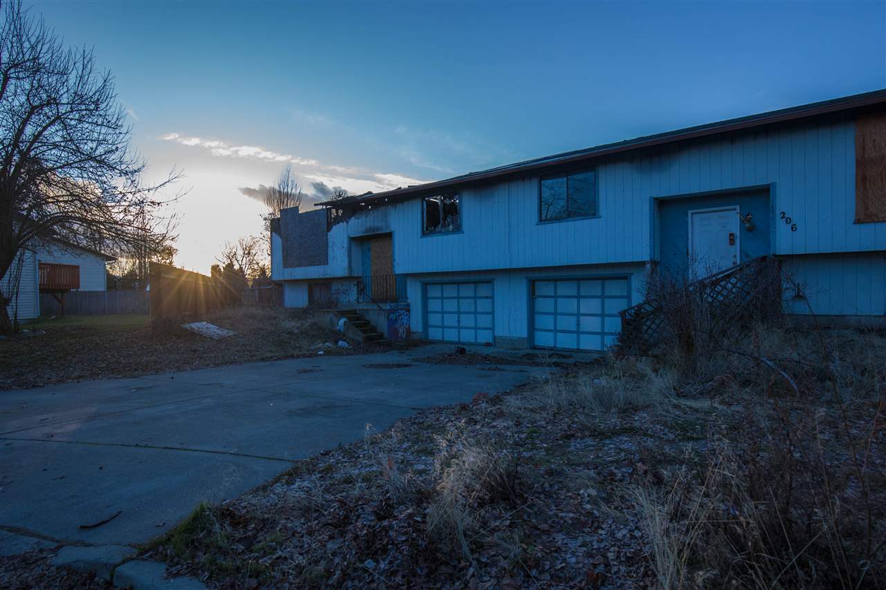206 South Rees Court, Unit 208 REES CT Spokane Valley, WA 99216 - Photo 1 of 7 Gallery Image 1