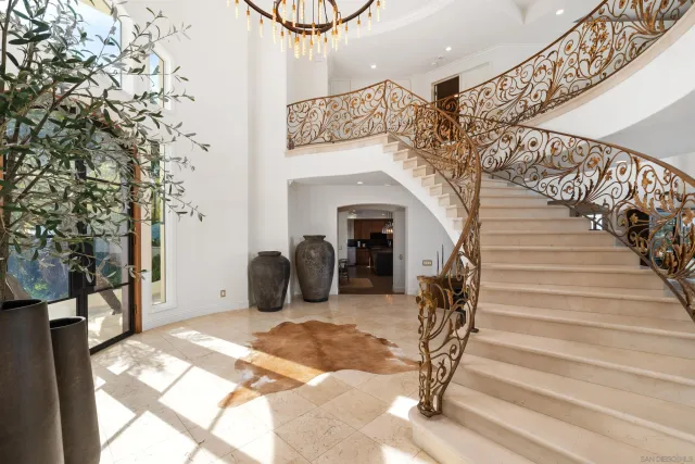 a view of an entryway