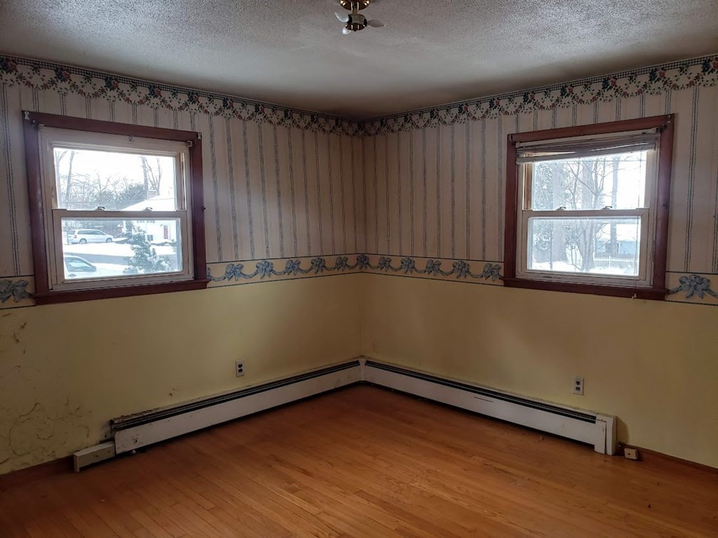58 Woodruff Road Clinton, MA 01510 - Photo 15 of 32 Gallery Image 15