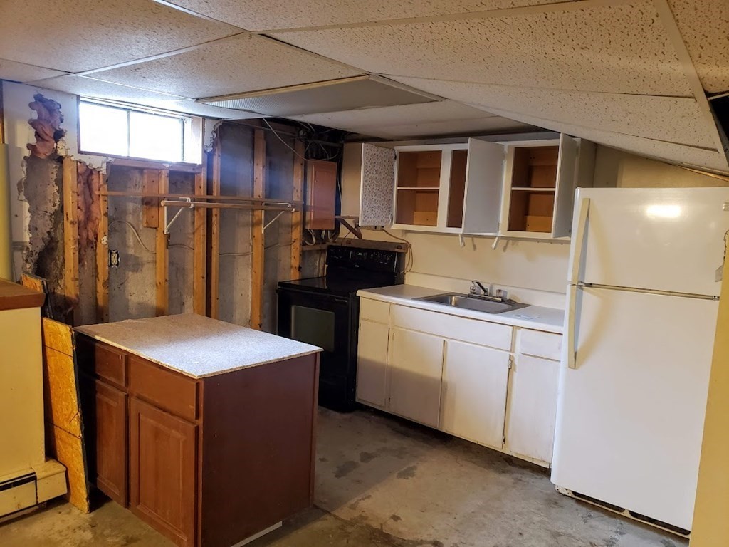58 Woodruff Road Clinton, MA 01510 - Photo 17 of 32 Gallery Image 17