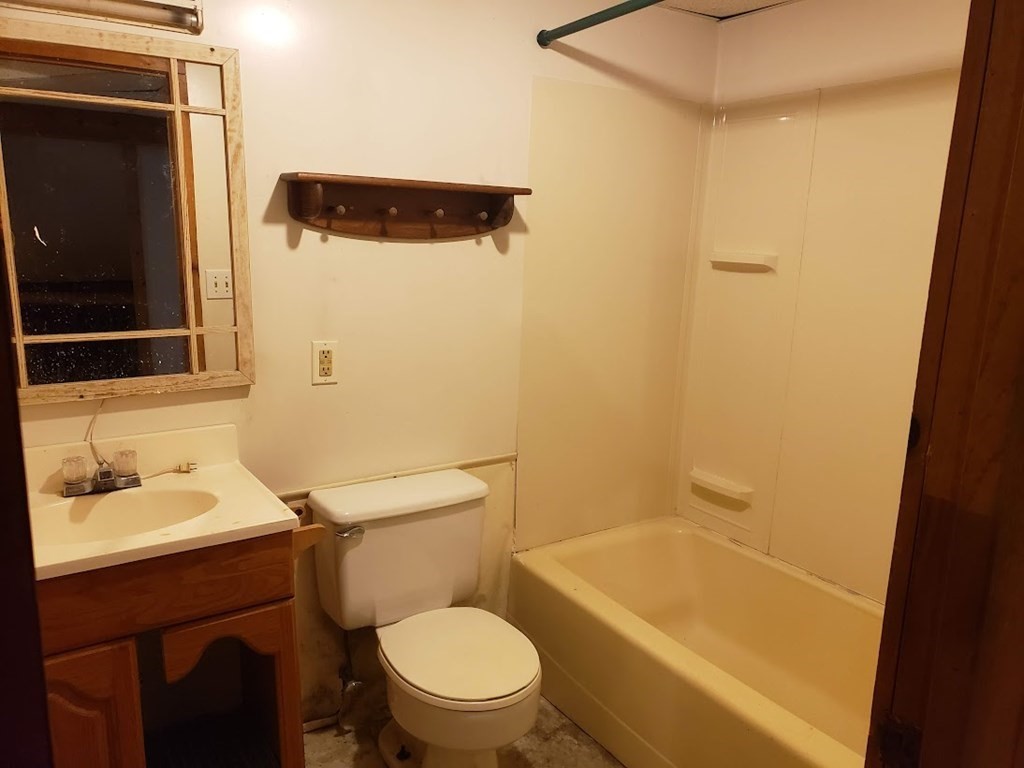58 Woodruff Road Clinton, MA 01510 - Photo 18 of 32 Gallery Image 18
