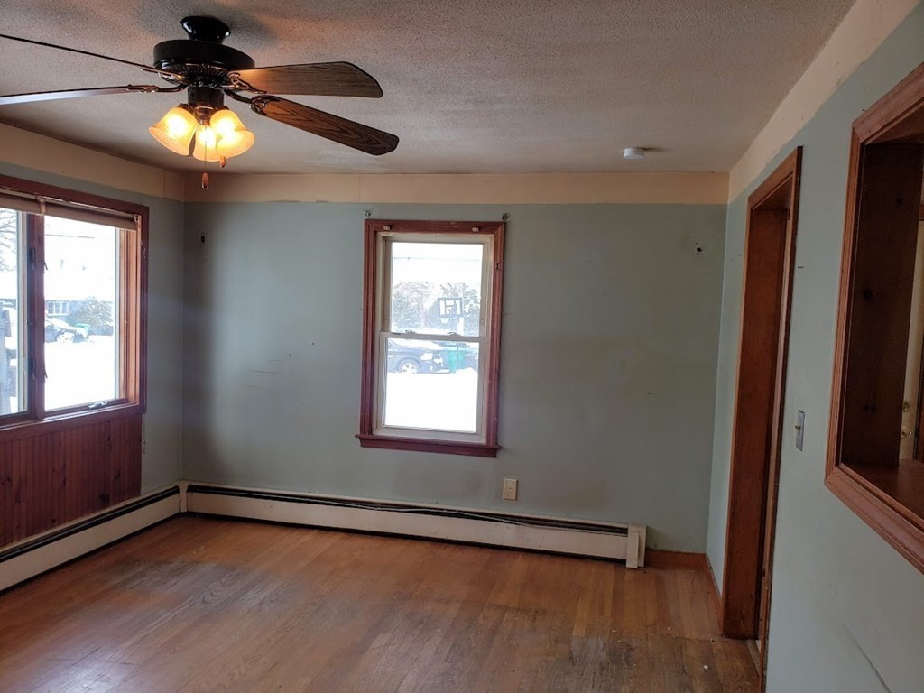 58 Woodruff Road Clinton, MA 01510 - Photo 7 of 32 Gallery Image 7