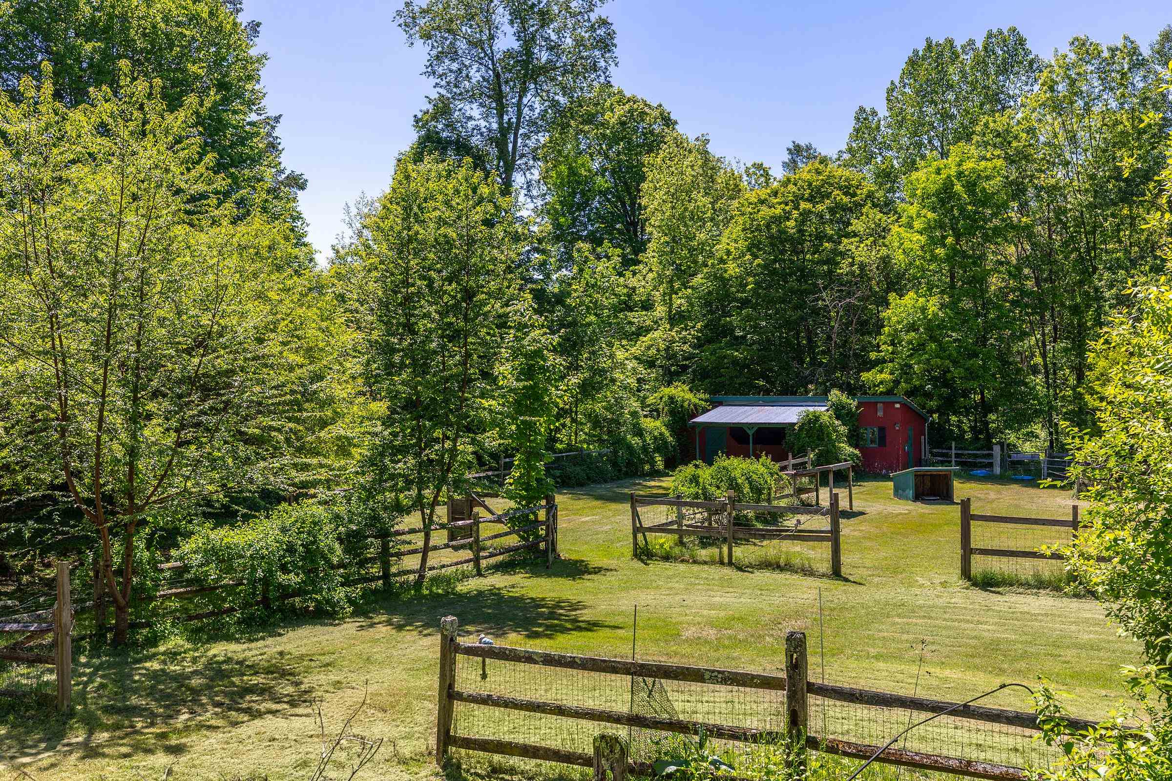 1111 Old Depot Road Shaftsbury, VT 05262 - Photo 44 of 60