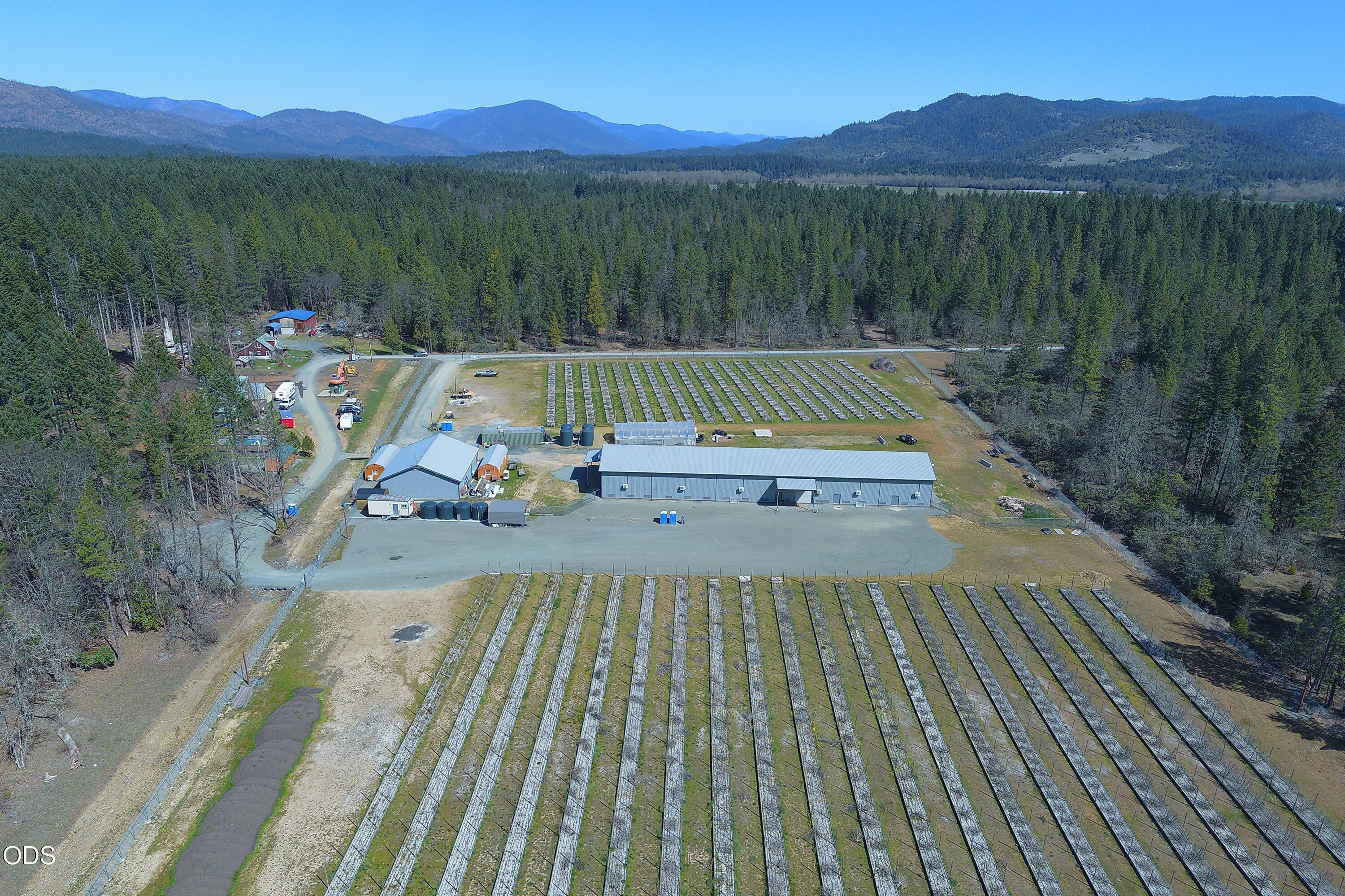 3160 Rockydale Road Cave Junction, OR 97523 - Photo 58 of 90