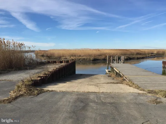 $99,999 | 11 North Avenue, Smyrna, DE 19977