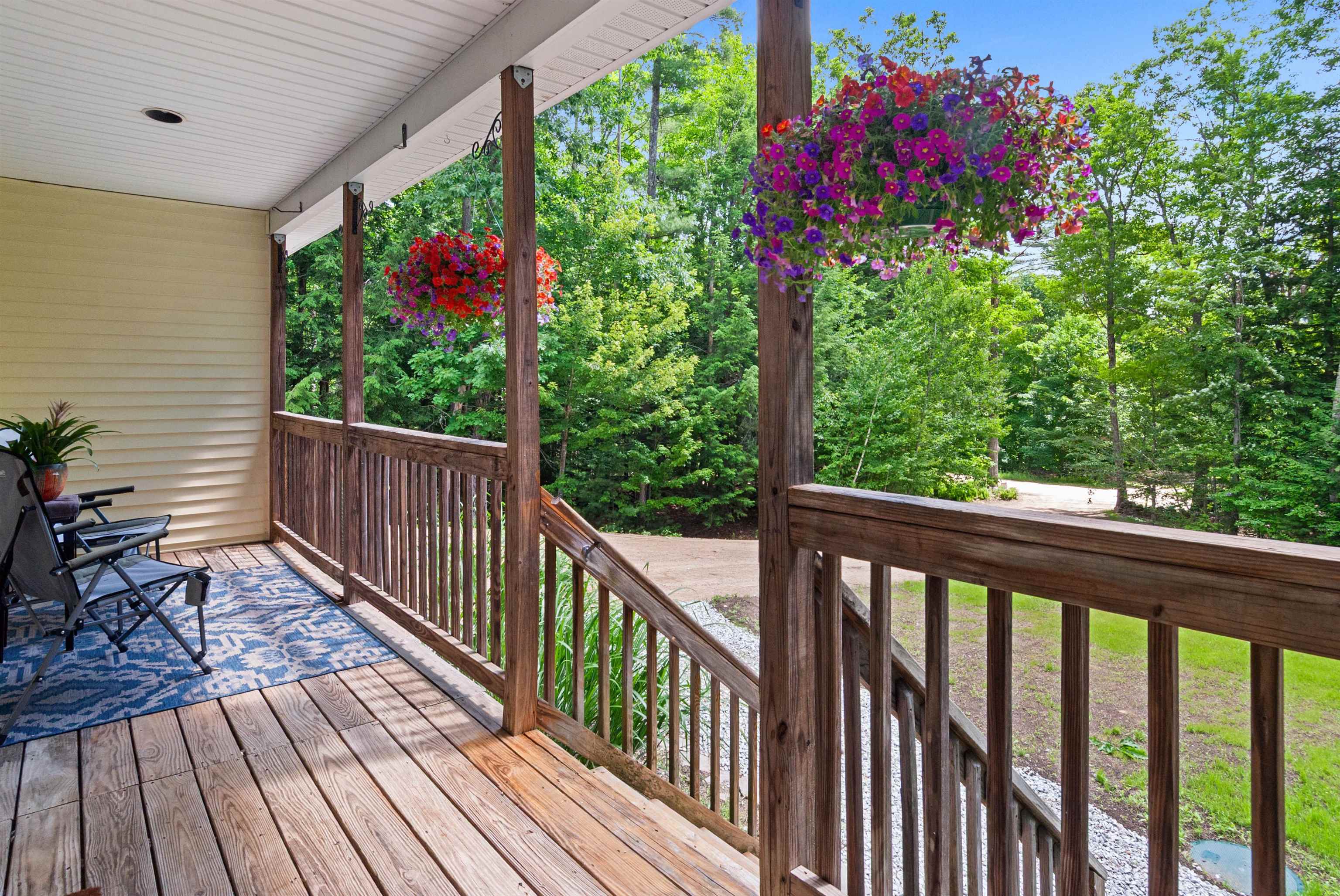 633 Beauty Hill Road Barnstead, NH 03218 - Photo 4 of 27