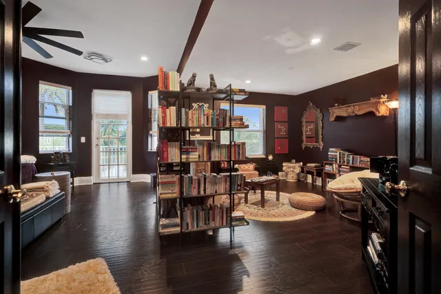 $995,000 | 8976 Biddle Court, Wellington, FL 33414