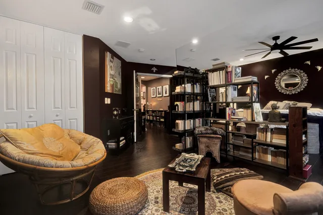 $995,000 | 8976 Biddle Court, Wellington, FL 33414