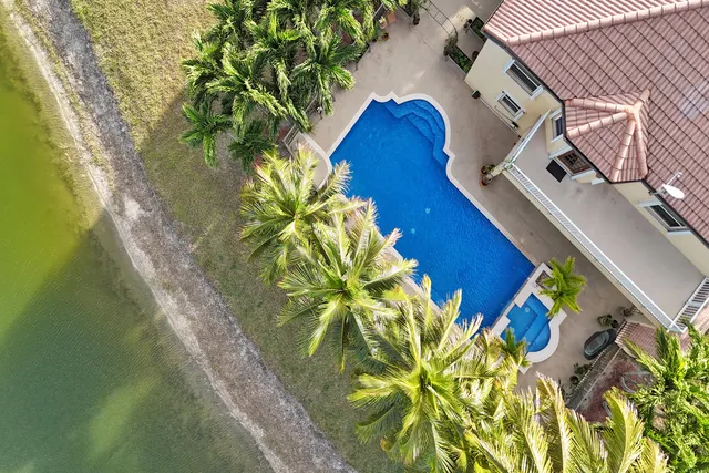 $995,000 | 8976 Biddle Court, Wellington, FL 33414