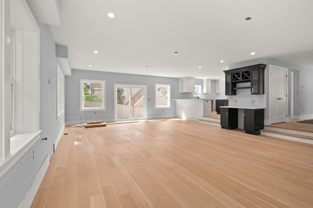 25 Englewood Road Winchester, MA 01890 - Photo 9 of 33 Gallery Image 9