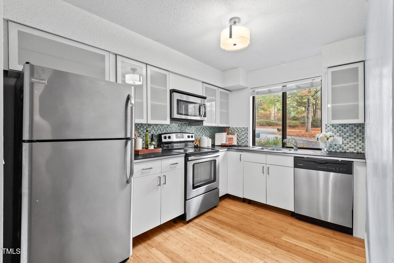 3064 Colony Road, Unit B Durham, NC 27705 - Photo 9 of 36 11
