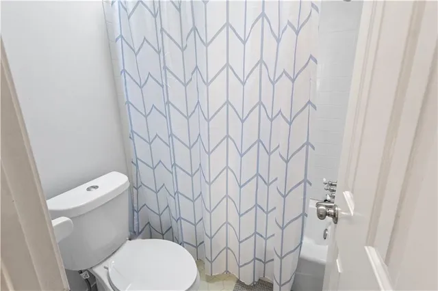 $2,900 | 1204 Defoor Court Northwest, Unit 2B, Atlanta, GA 30318