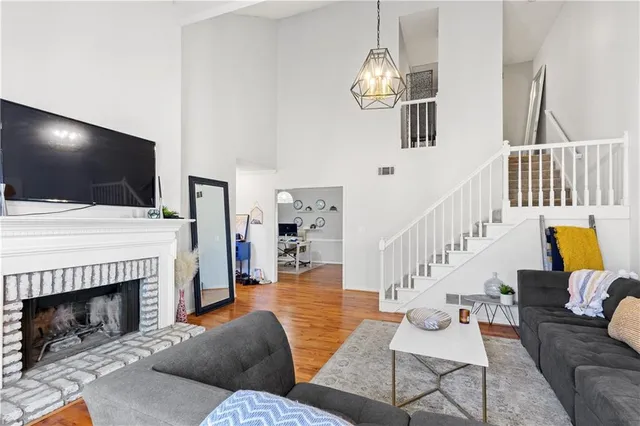 $2,900 | 1204 Defoor Court Northwest, Unit 2B, Atlanta, GA 30318