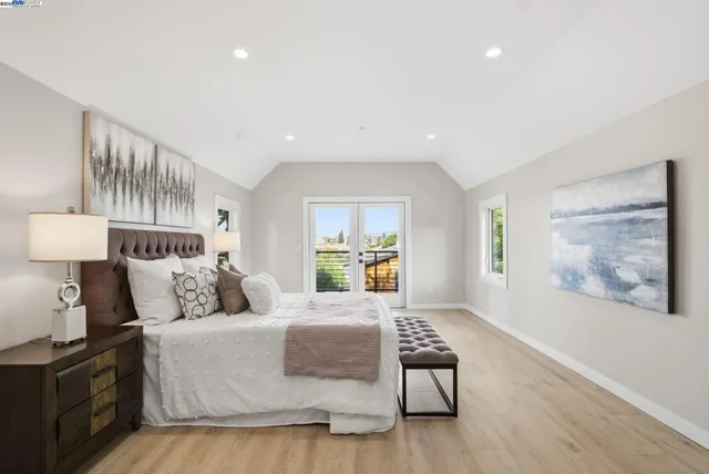 $2,399,000 | 335 Hanover Avenue, Oakland, CA 94606