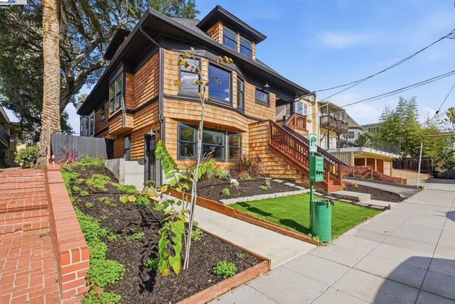 $2,399,000 | 335 Hanover Avenue, Oakland, CA 94606