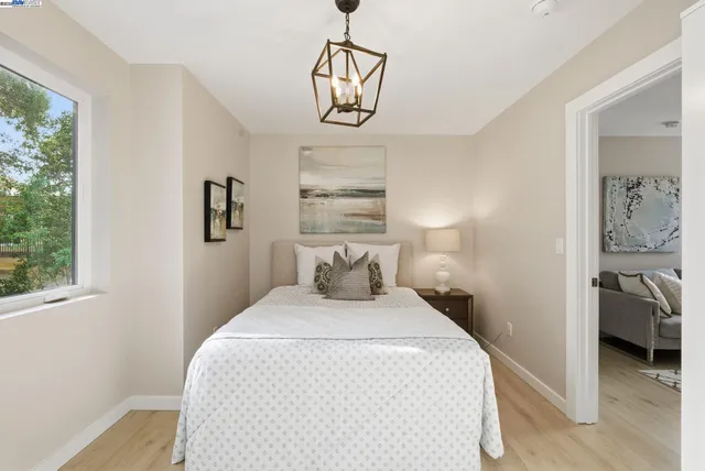 $2,399,000 | 335 Hanover Avenue, Oakland, CA 94606