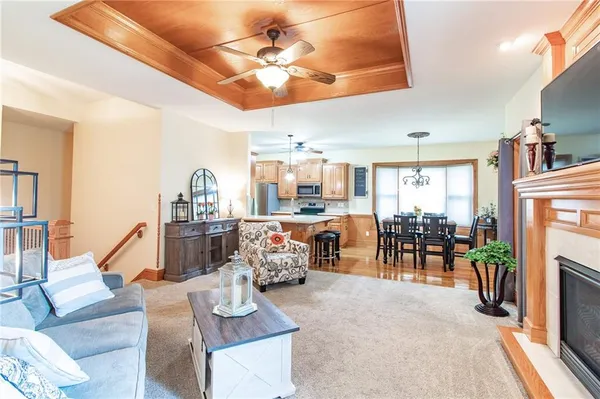 $369,900 | 11209 Trevor Drive, Peculiar, MO 64078