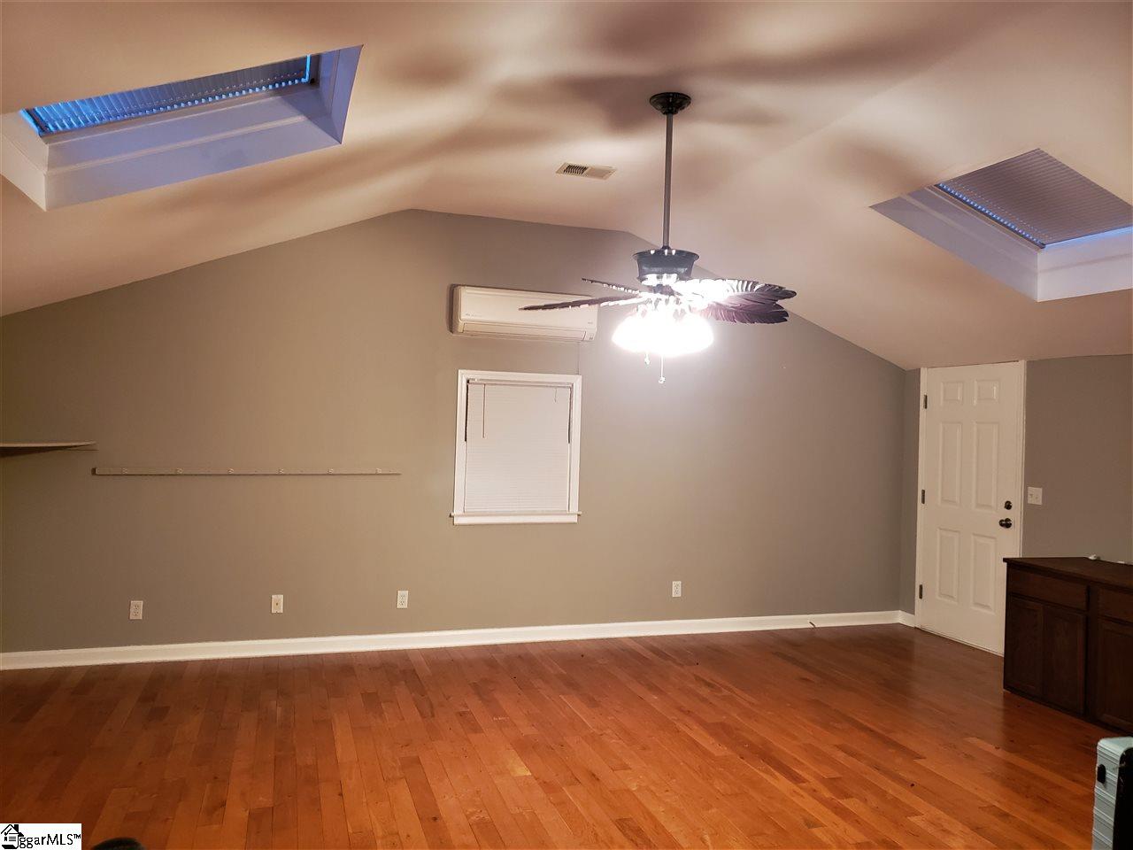 12 Spring Forest Court Greenville, SC 29615 - Photo 9 of 14 Gallery Image 9