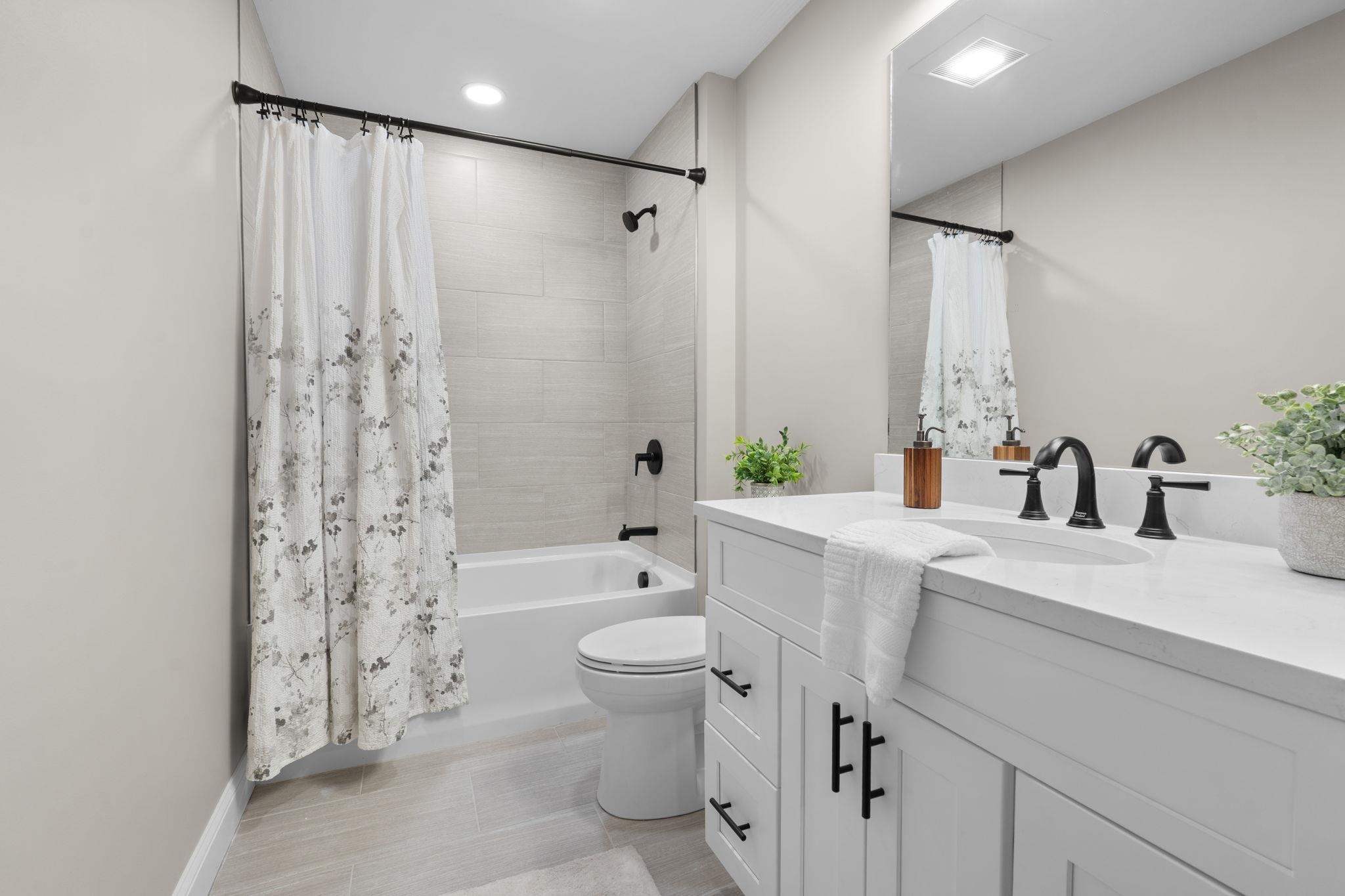 447 Silver Lake Road, Unit B Hollis, NH 03049 - Photo 22 of 42