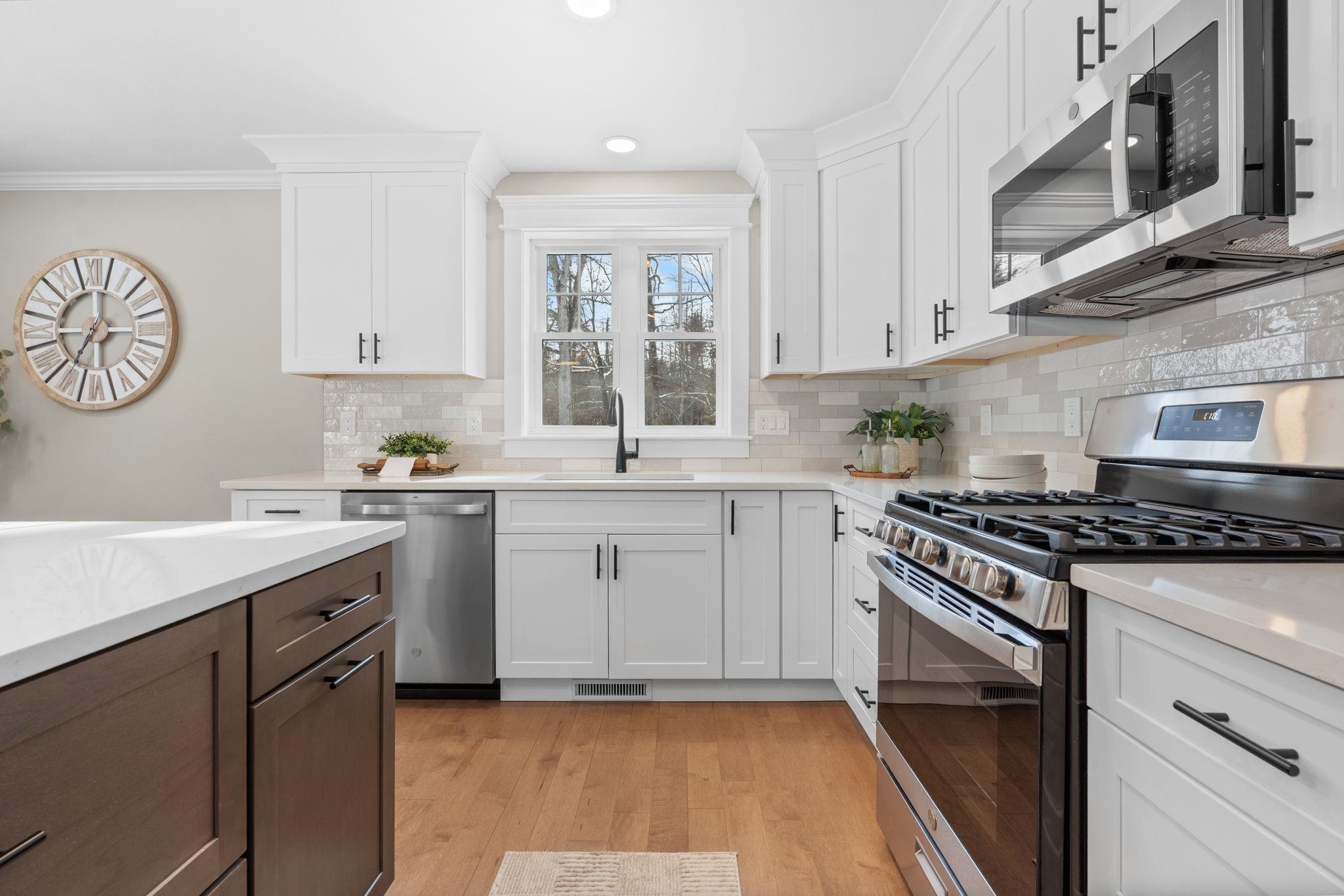 447 Silver Lake Road, Unit B Hollis, NH 03049 - Photo 30 of 42